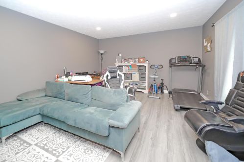 312 Hessenauer Dr, Sugar Grove Lake OH  44833-2343 exterior