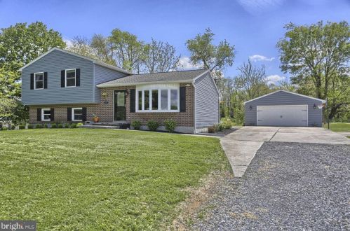 1367 Zimmerman Rd, Carlisle, PA 17015-9246