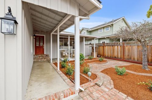 1602 Clee St, Belmont, CA 94002-1821