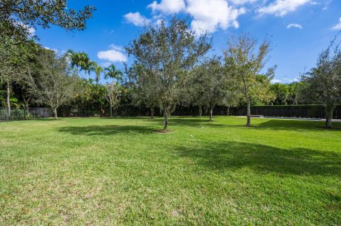 16586 Gateway Bridge Dr, Delray Beach FL  33446-9666 exterior