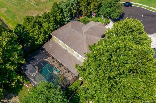 3202 Coconut Grove Rd, Land O Lakes FL  34639-6735 exterior