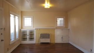2868 Edgehill Dr, Los Angeles CA  90018-2361 exterior