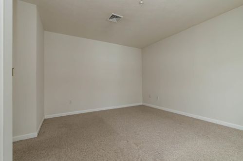 66 Harbor Ave, Nashua NH  03060-4612 exterior