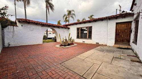 4125 Bedford Dr, San Diego, CA 92116-2024