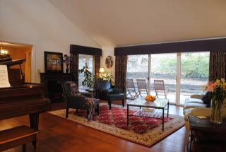 76 Deforest Hts, Burlington, VT 05401-4001
