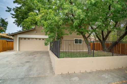 7600 Mcconnel Dr, Citrus Heights CA  95610-2606 exterior