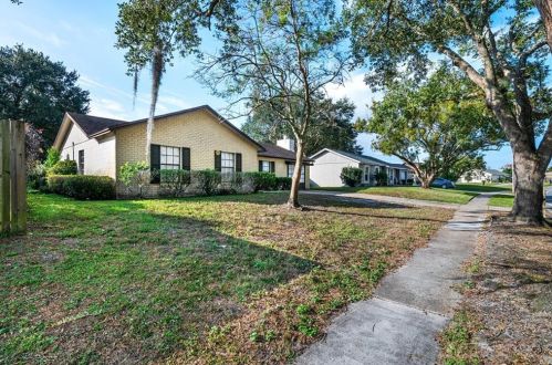 8138 Cascade Rd, Orlando, FL 32822-7620