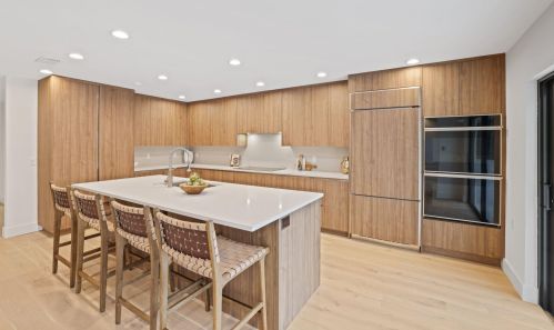 4315 Lakewood Dr, Delray Beach FL  33445-9004 exterior