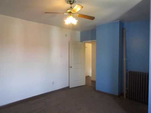 614 Park St, Connellsville PA  15425-3420 exterior