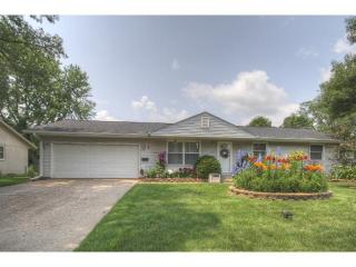 212 Willson Dr, Altoona, WI 54720-1341