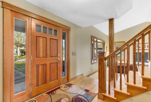 9319 Rich Rd, Minneapolis, MN 55437-2075