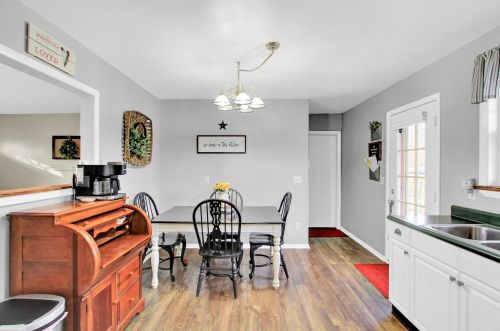 3730 Julie Dr, Franklin OH  45005-5017 exterior