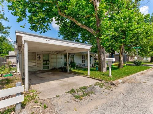 1302 Joslin St, Cleburne, TX 76033-5220