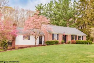 117 Harewood Dr, Morgantown, WV 26508-5311