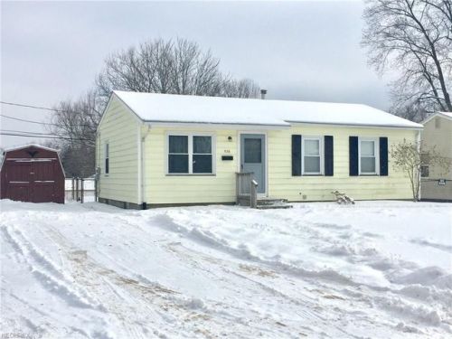 526 Windamere Ave, Massillon OH  44646-3232 exterior