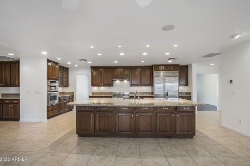 6323 Lafayette Blvd, Scottsdale, AZ 85251-3045