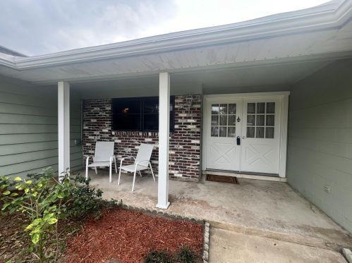 2729 Yorkshire Dr, Titusville, FL 32796-3734