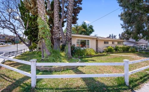 1256 2nd St, Manhattan Beach, CA 90266-6837