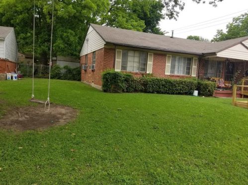 2705 Grayson Dr, Dallas, TX 75224-2643