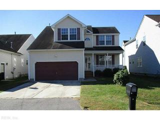 303 Outlaw St, Chesapeake, VA 23320-6329