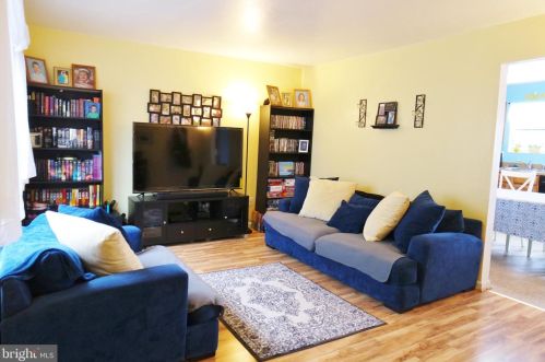 209 Kadies Ln, Edinburg VA  22824-9608 exterior