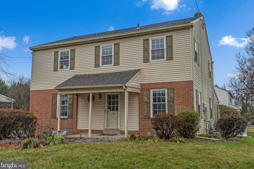 623 Caley Rd, Norristown, PA 19406-1554