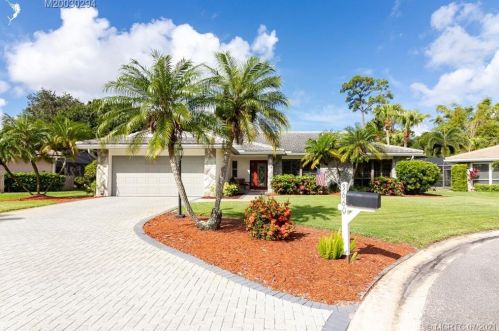 3660 Starling Ter, Palm City, FL 34990-2564