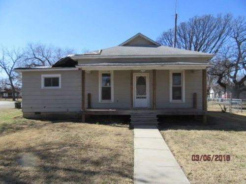 1122 Washington Ave, Riverdale, KS 67152-4300