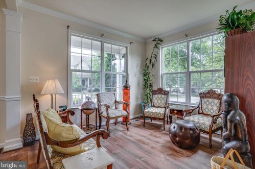 14303 Sharpshinned Dr, Gainesville, VA 20155-5836