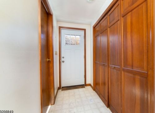 85 Haggerty Rd, Wantage NJ  07461-2709 exterior