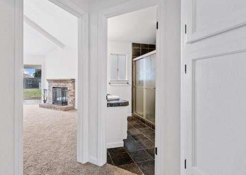 15530 Lottie Way, Lathrop CA  95330-9475 exterior