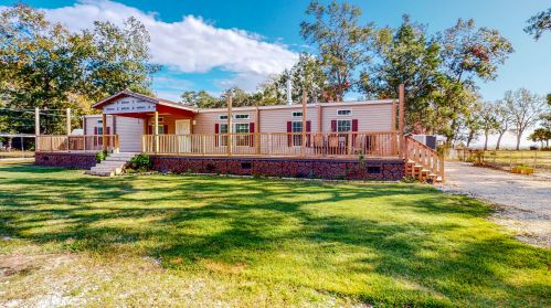 508 Live Oak St, Freeport, FL 32439-6763