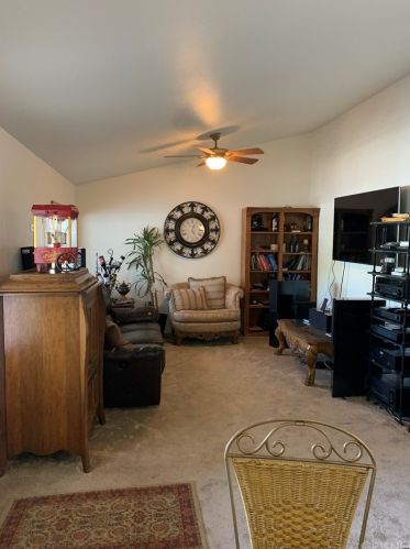 26607 Balerna Dr, Santa Clarita CA  91350-2305 exterior