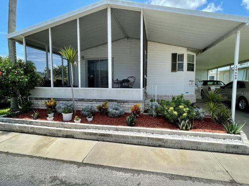 34668 Orange Dr, Pinellas Park, FL 33781-2642