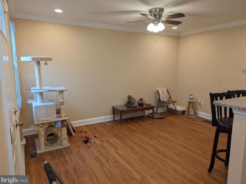 811 Shaw Ave, Lansdale PA  19446-2335 exterior