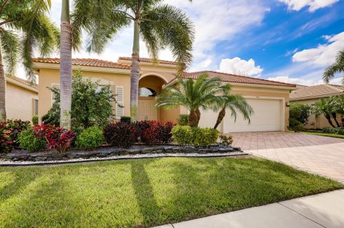 9808 Bluefield Dr, Boynton Beach, FL 33473-4981