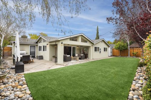 241 El Cajon Way, Los Gatos CA  95032-7661 exterior