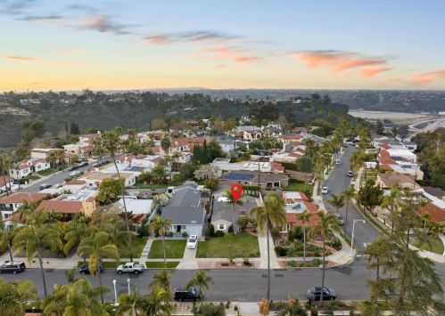 5126 Canterbury Dr, San Diego, CA 92116-2002