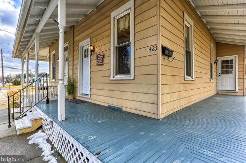 423 Market St, Highspire PA  17034-1415 exterior