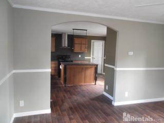 345 Hickorywood Dr, Moncks Corner SC  29461-3035 exterior