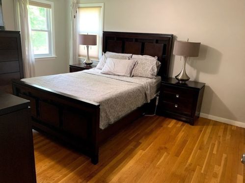 12 Burning Tree Rd, Natick MA  01760-3245 exterior