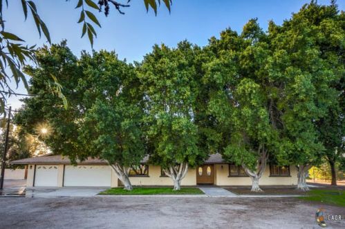 2117 Bell Rd, Holtville, CA 92250-9616