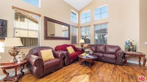 11968 Mesa Linda St, Victorville, CA 92392-6820