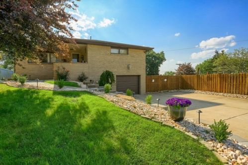 603 Wild Dr, Pittsburgh, PA 15239-1335