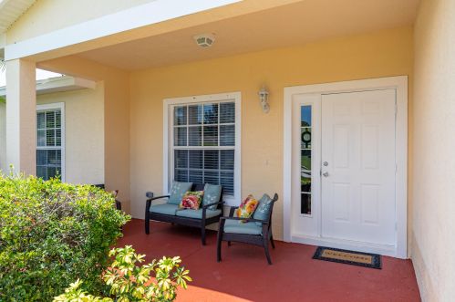 6505 Las Palmas Way, Fort Pierce, FL 34952-9032