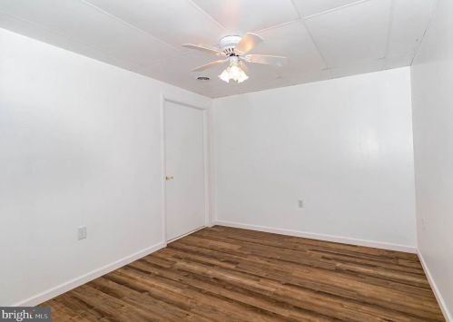 11 Thrush Dr, Carlisle PA  17015-7653 exterior