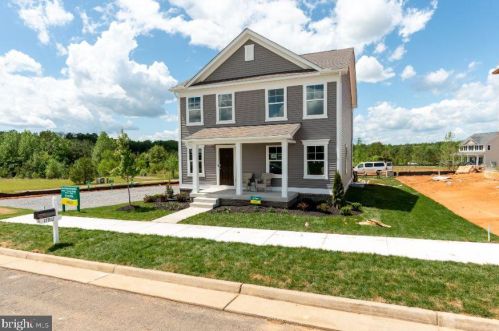 7426 Azalea Dr, Ruther Glen, VA 22546-4802