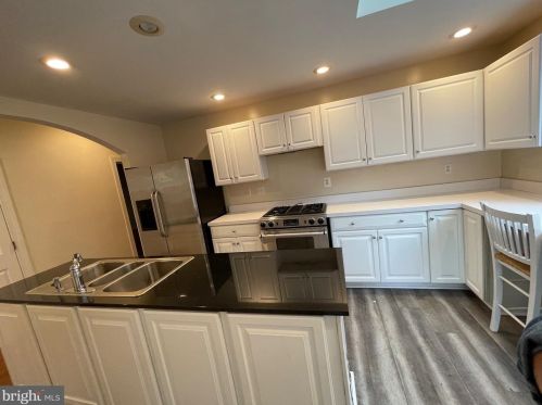 2101 Fall Hill Ave, Fredericksburg VA  22401-3428 exterior