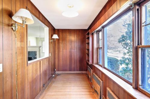 310 Elmgrove Ave, Providence RI  02906-4252 exterior