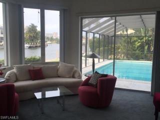 3663 Crayton Rd, Naples FL  34103-3516 exterior